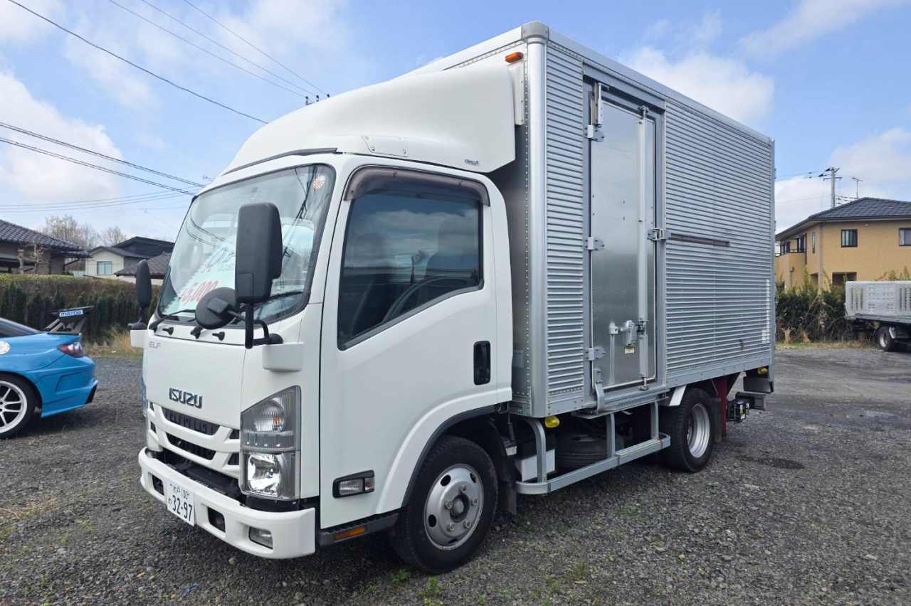 2tトラック（MT）