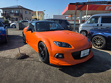 ロードスター橙色